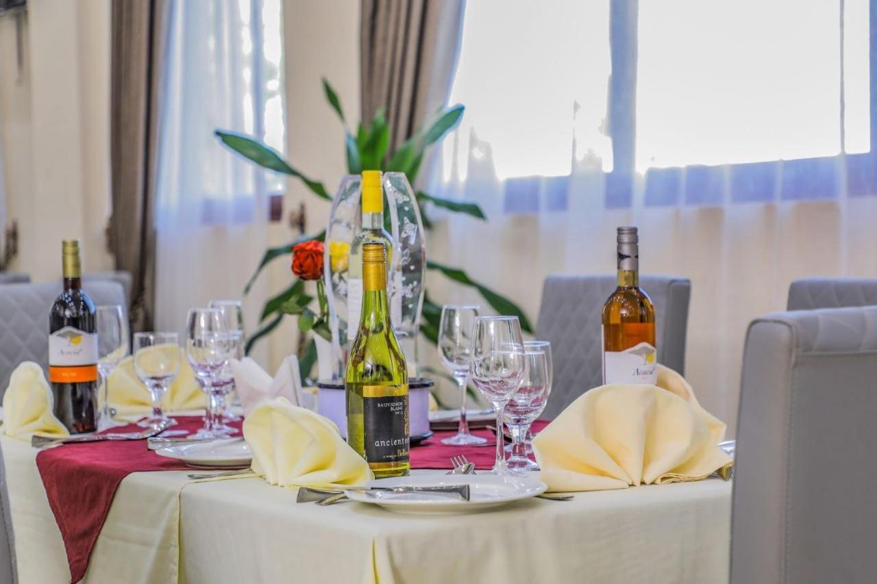 Roseau Hotel And Spa Gonder Ngoại thất bức ảnh