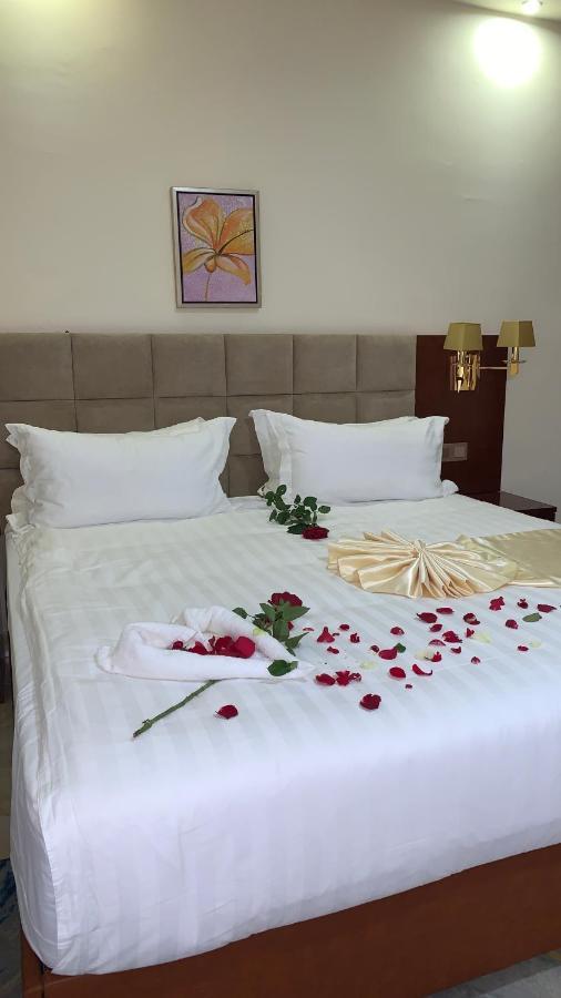 Roseau Hotel And Spa Gonder Ngoại thất bức ảnh